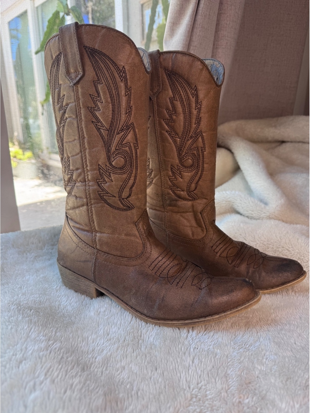 Coconuts by Matisse Gaucho Brown Faux Leather Western Cowboy Boots